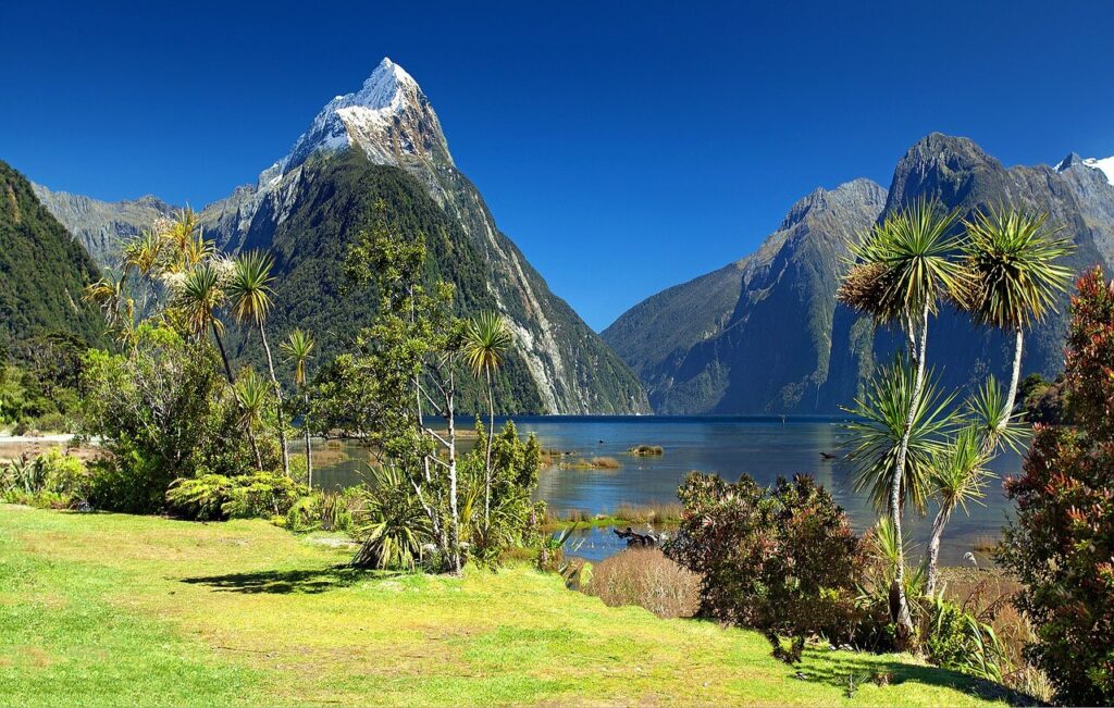 How to Travel Like a Local: 5 Best Tips For Amazing Trips blog 1